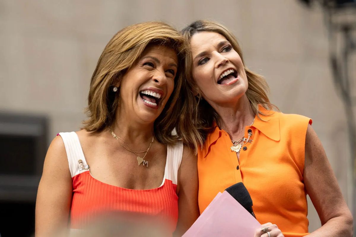 Is Hoda Gay or Straight? Age, Height, Net Worth and More